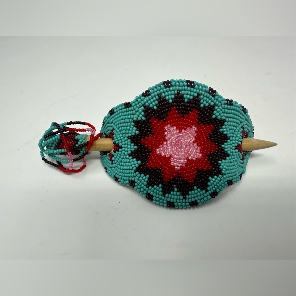Beautiful Handmade Native American Lakota Beaded Hair Bun Accessory